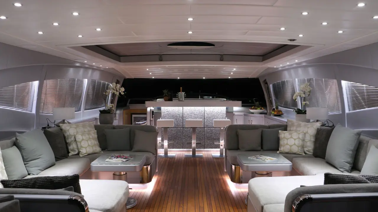 Mangusta 108