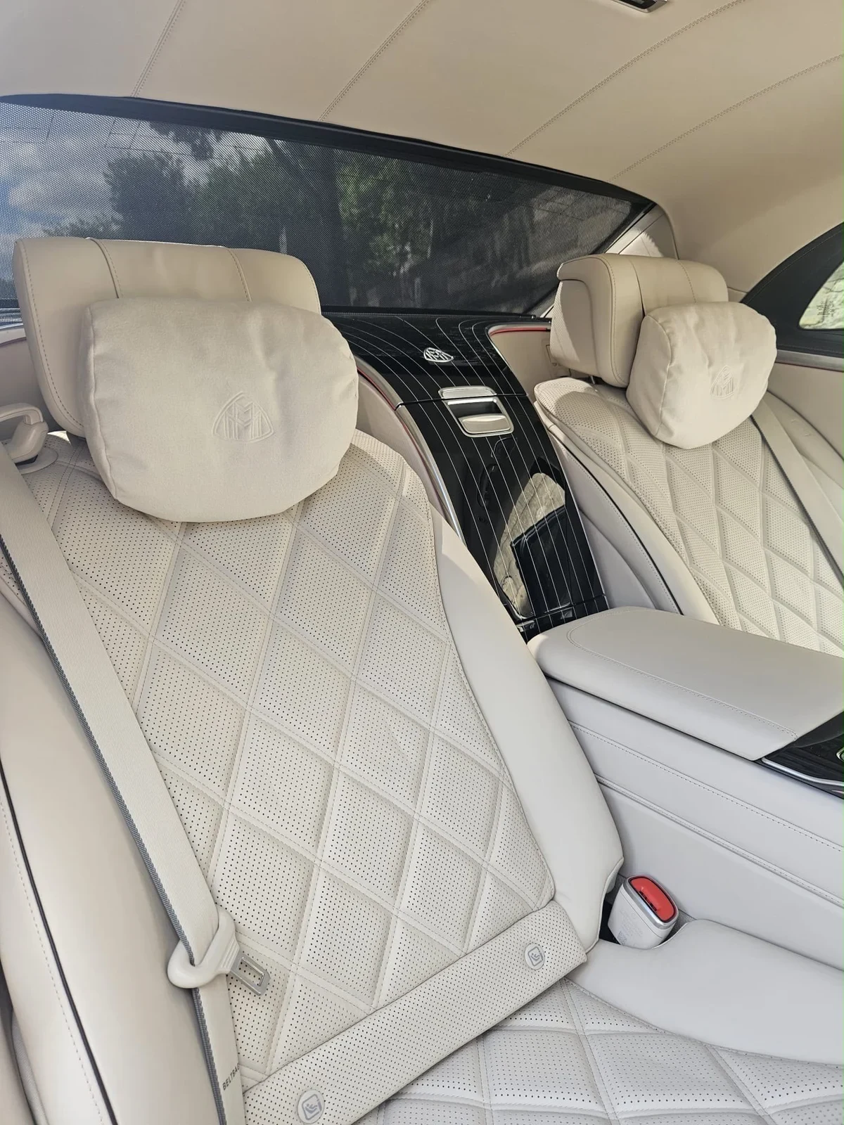 Mercedes-Maybach Classe S Violet — 6/13