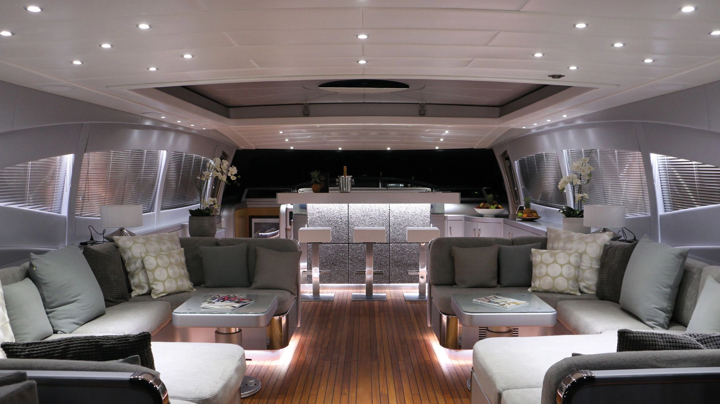 Mangusta 108
